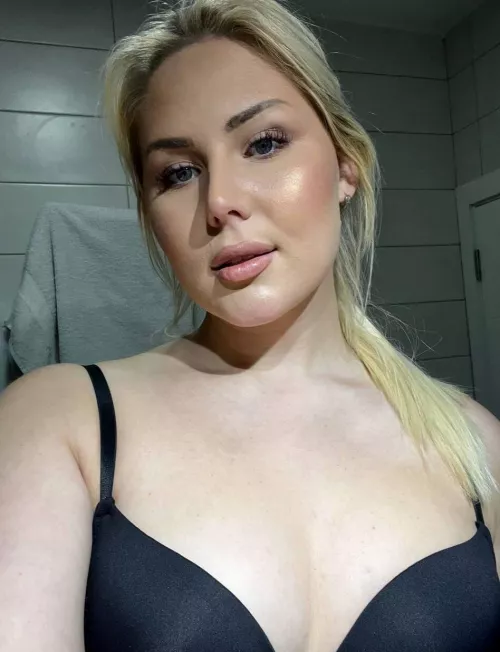 Are you into Swedish Blondes? ;P