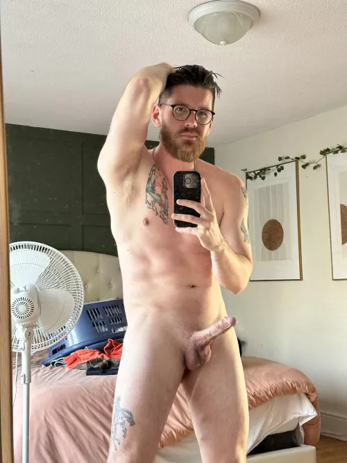 Been feeling absolutely feral lately, who wants to be my prey…