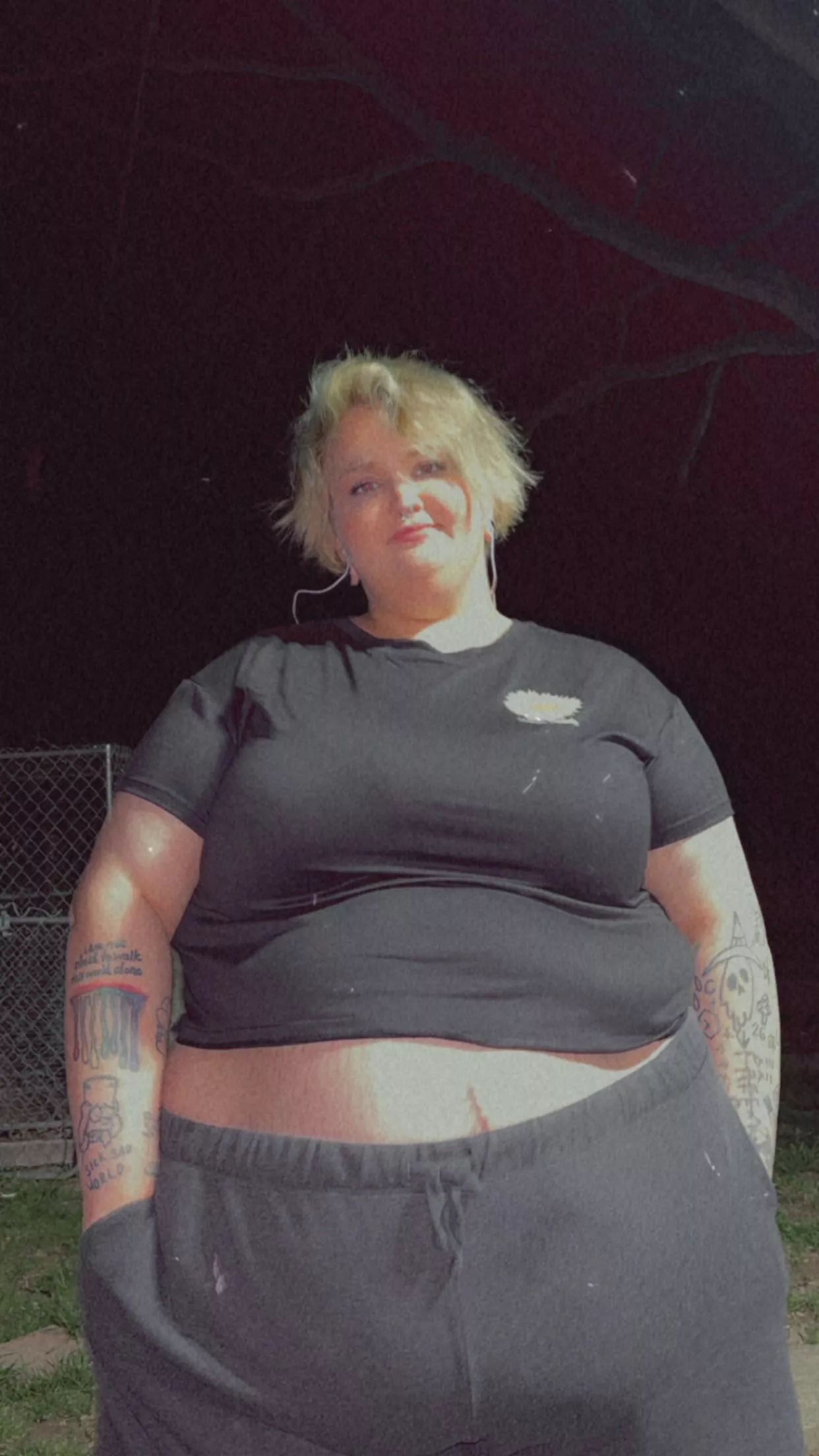 But this pretty girl some sushi 😭