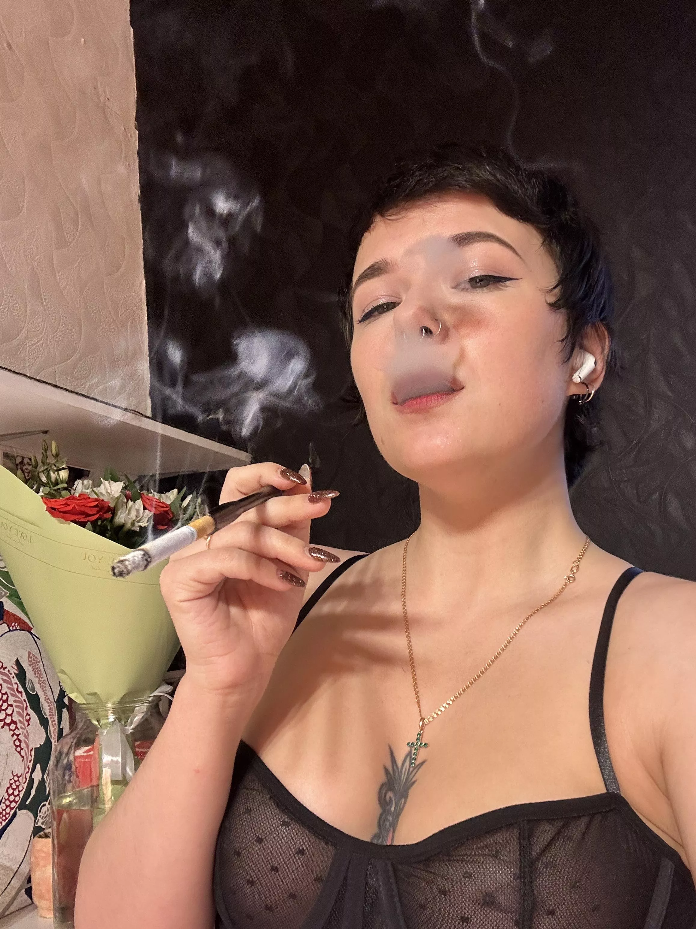 Can I rub your dick while I smoke :3