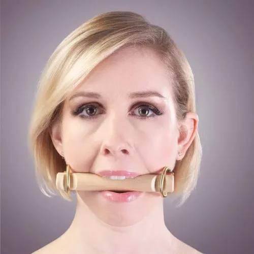 Delicious wooden taste 😈