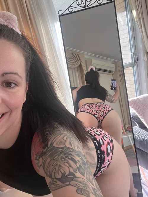 Does my panties look great on me