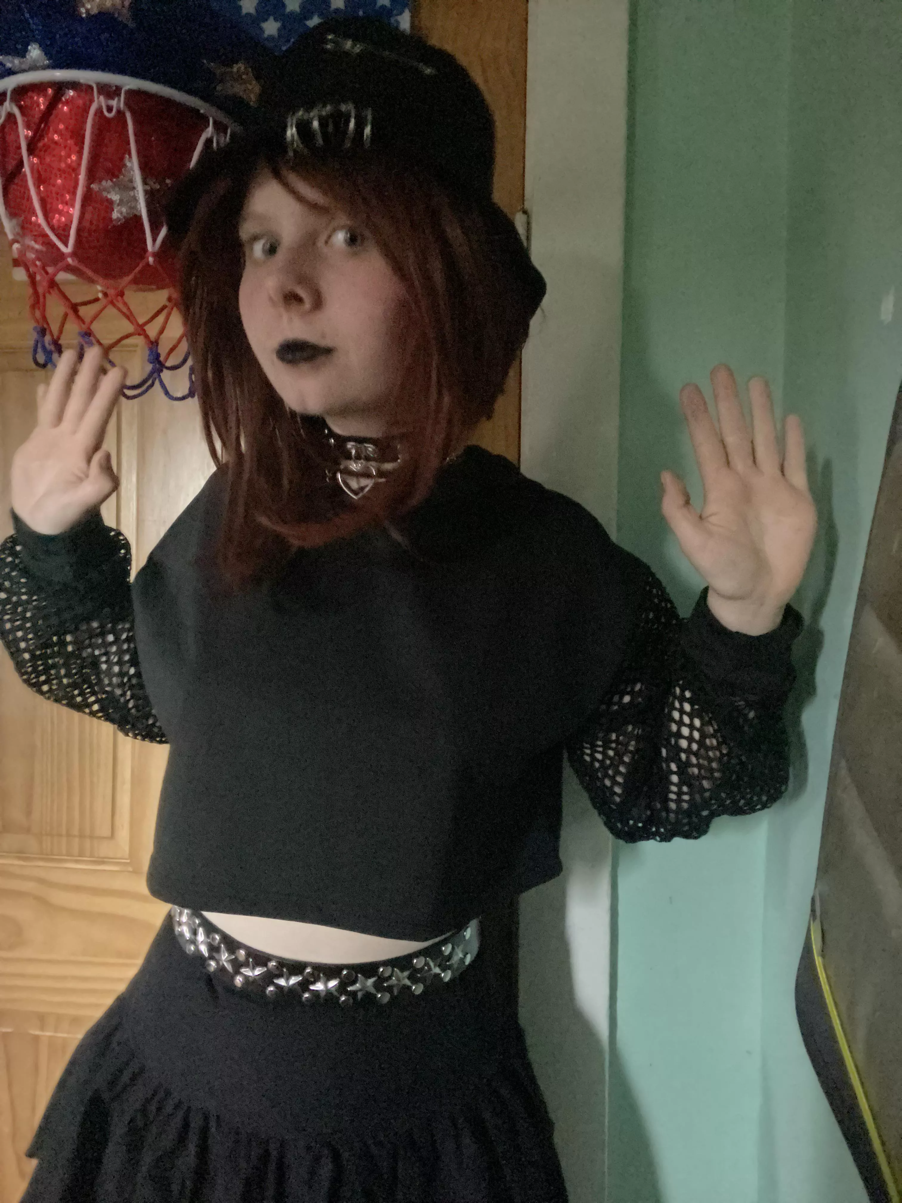 felt like goth was the right option for today…