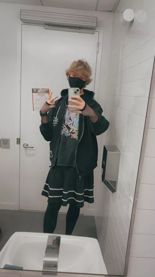 First time going out crossdressing <3