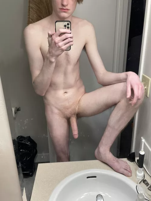 Here is my favourite pic from this year. Wanted to add more but theres a limit