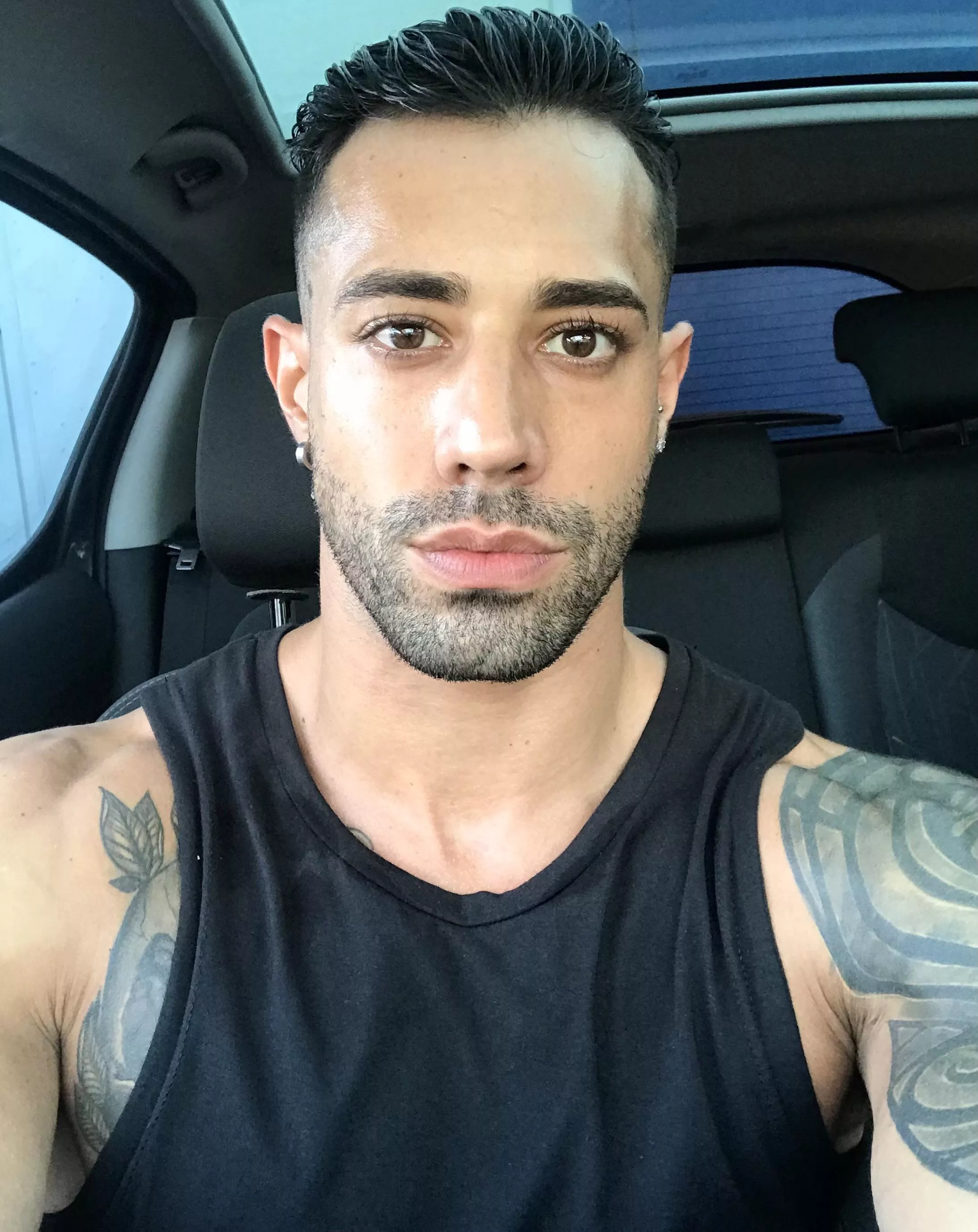 Hey everyone! First post here 👋