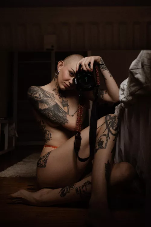 I don’t know if I can post a photo like this one here but we’ll find out hehe 