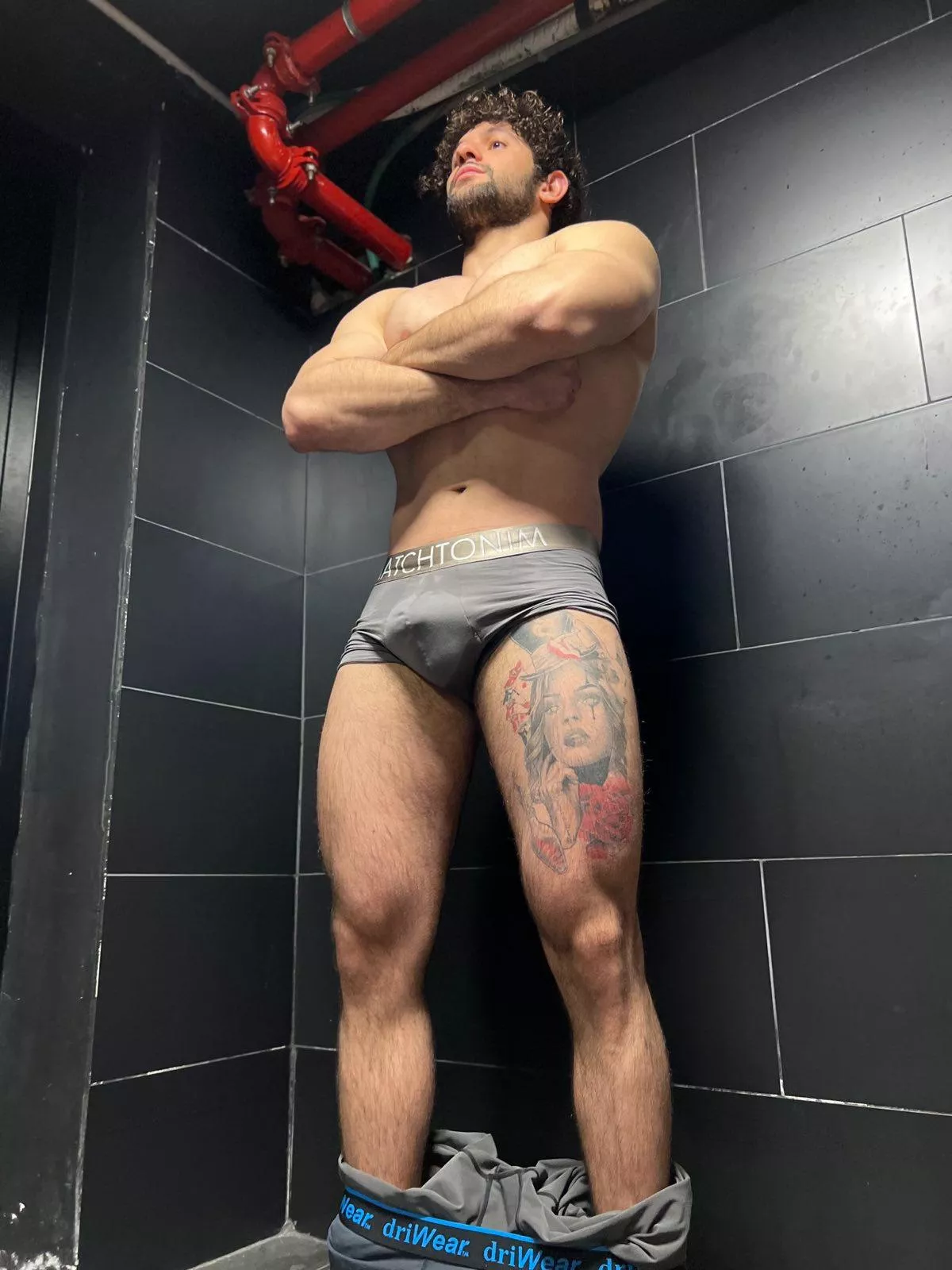 I want so see your drool on her face..