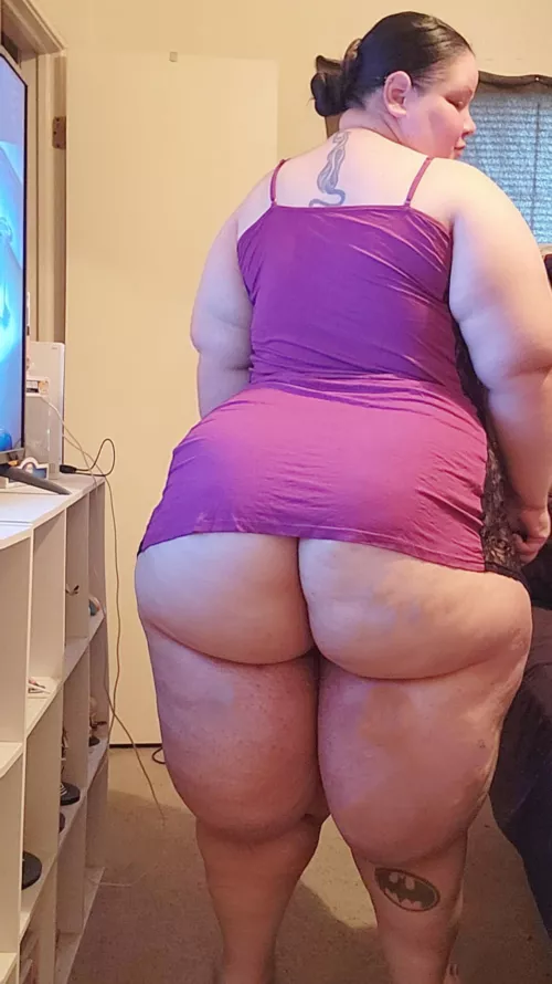 It's Thick Thursday. Hope everyone is having a great week 😘