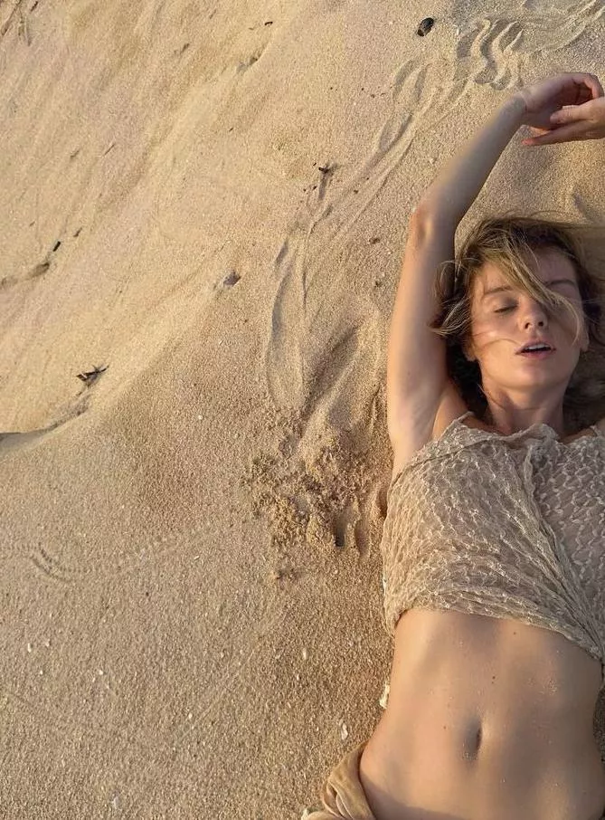 My big titties say hi