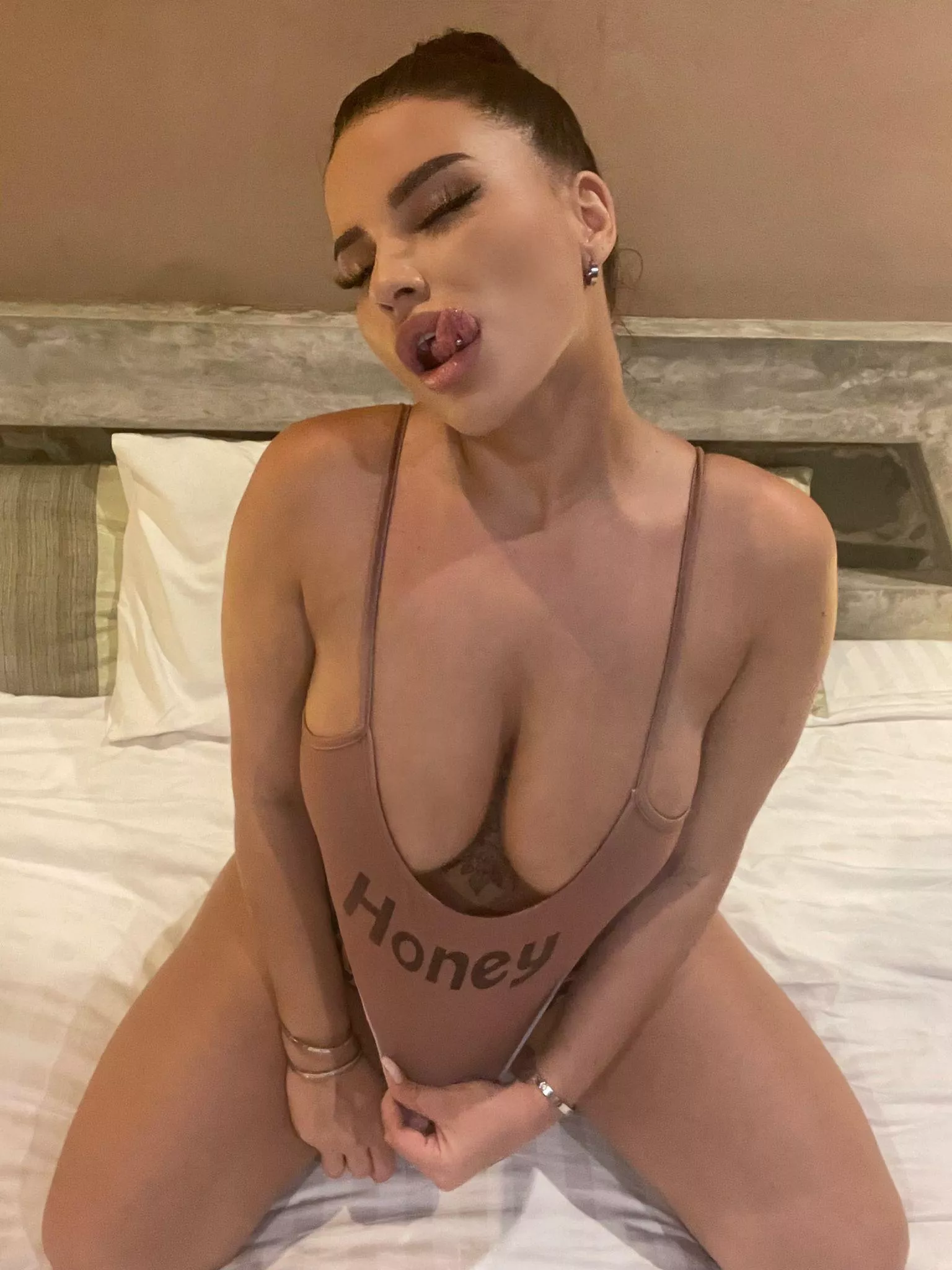 Need a personal cameraman, any volunteers 