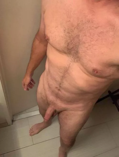Nude dadbod (m,47,6ft,190)