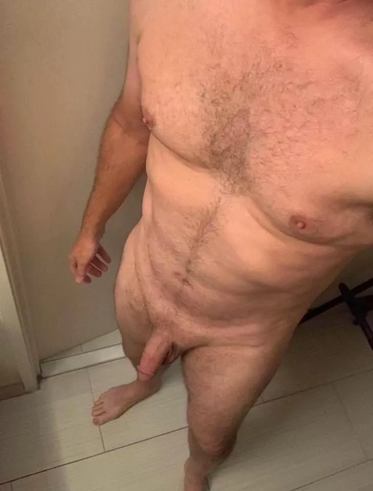 Nude dadbod (m,47,6ft,190)