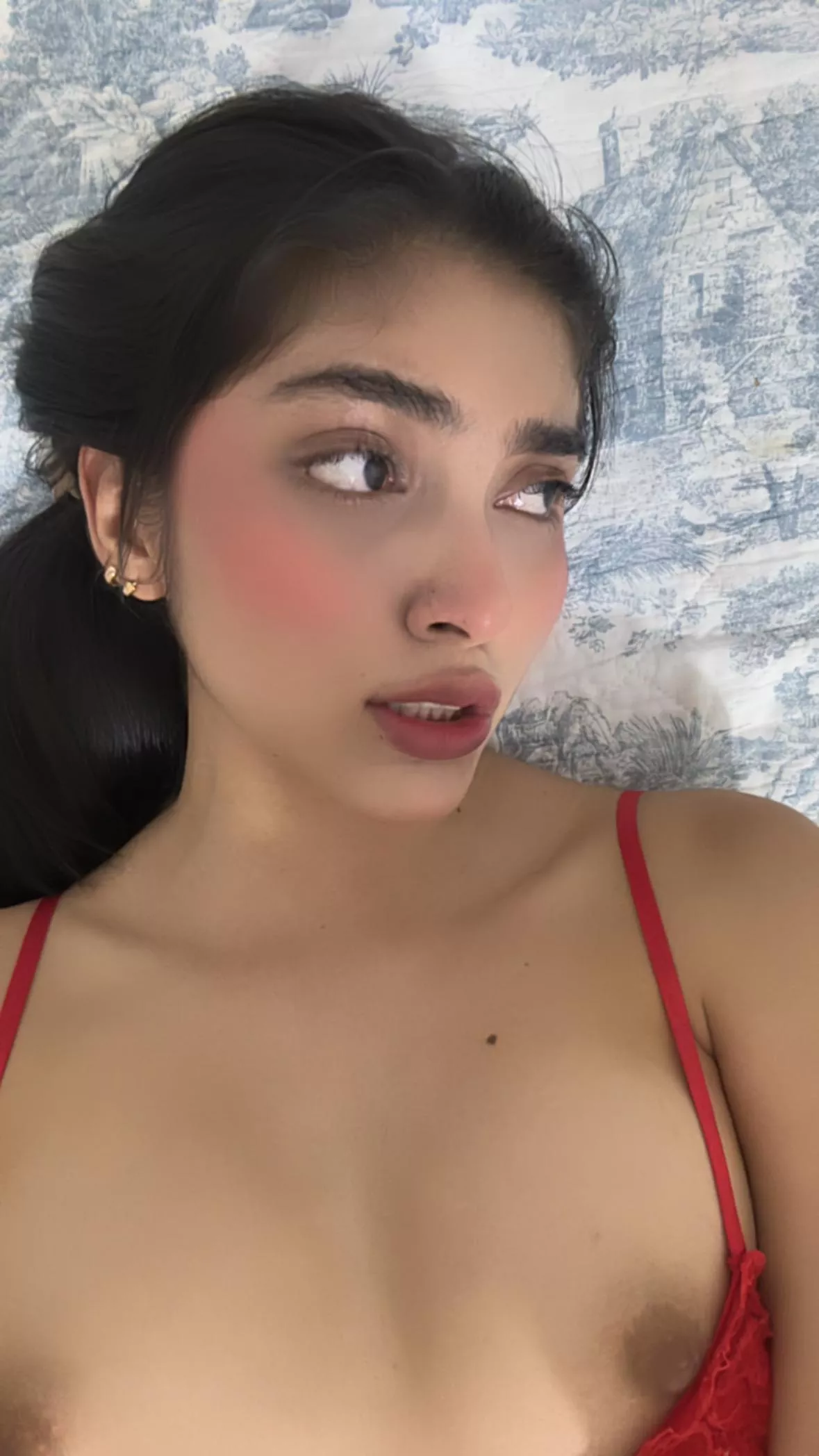 Red means passion, so show me your passion of my body