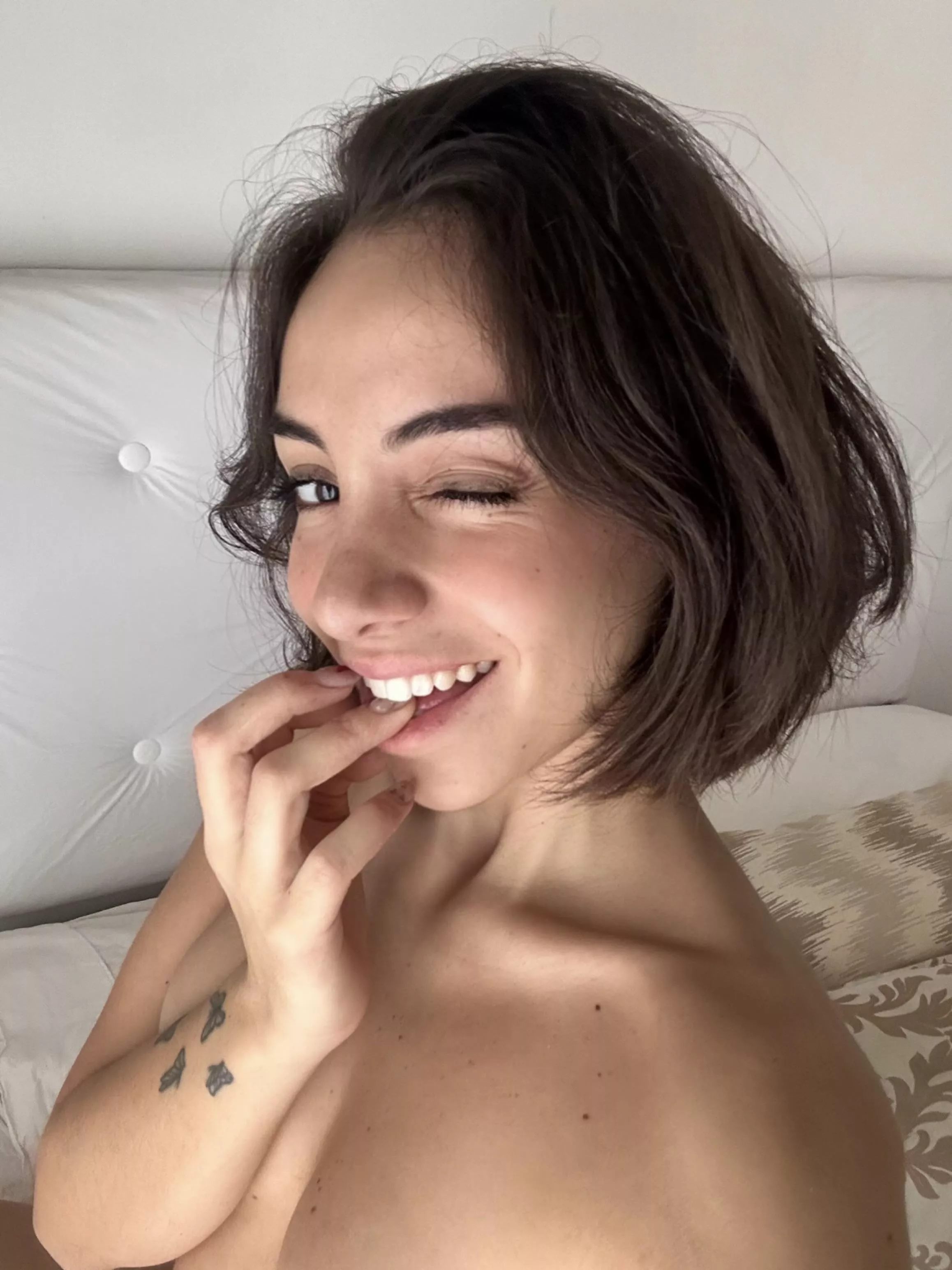 Think I'll catch some eyes if I send this pic to my professor