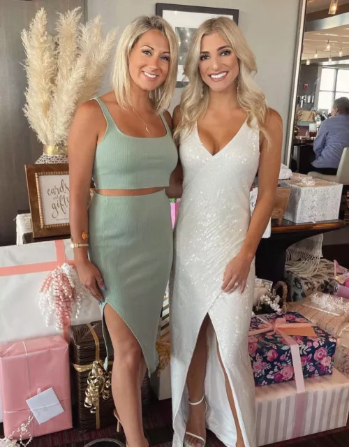 Which blonde takes it better? [2]