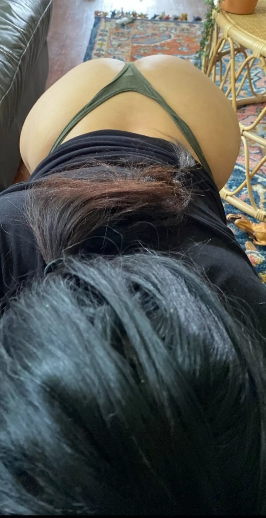 Wide hips tight lips. 