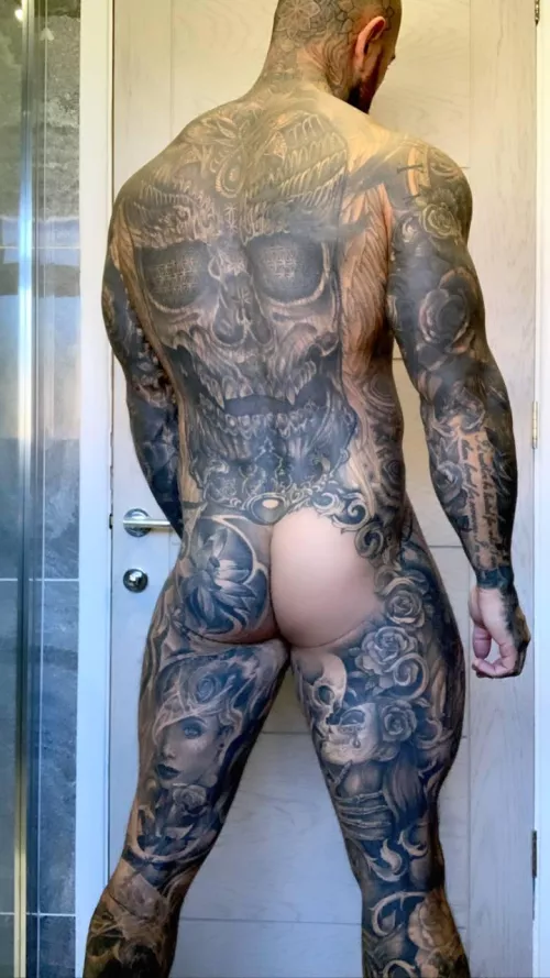 Would love to have your face tattooed on my right cheek ;)