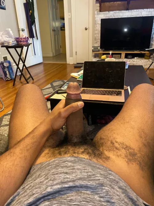 20 hmu @calibbc4bw big dicks+ no ass pics!