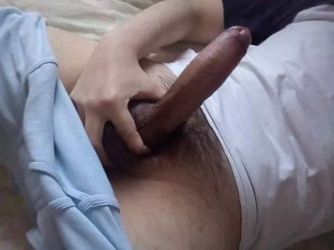 21 who wants some latino dick? 
