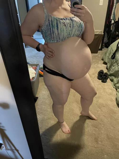 32 weeks with twins now! Getting so close to the end :)