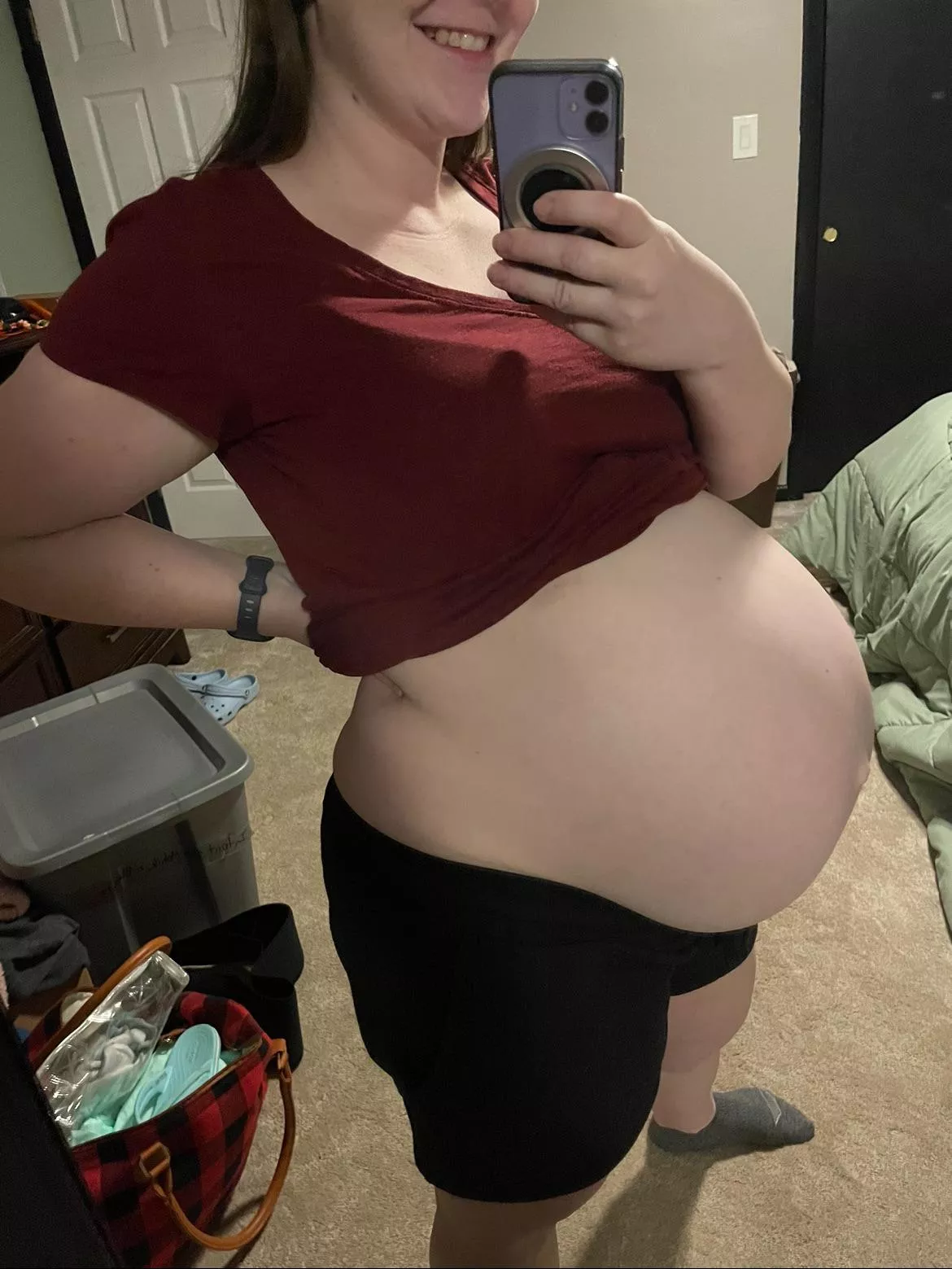 32 weeks with twins now! Getting so close to the end :)