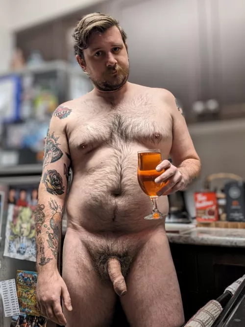 33 Male 210lbs (pic is a few months old)