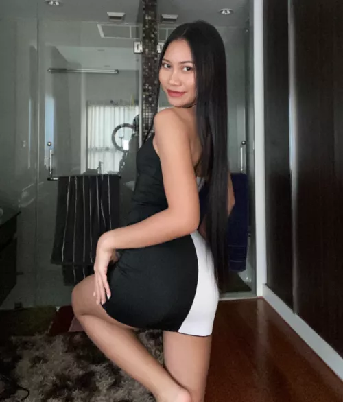 Are Asian girls like me looks classy