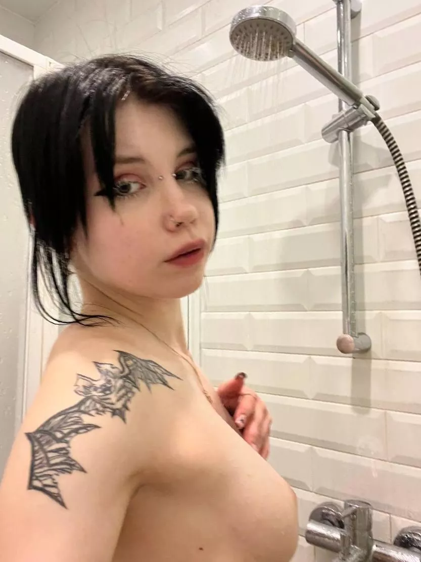 Are you spying on your stepsister?