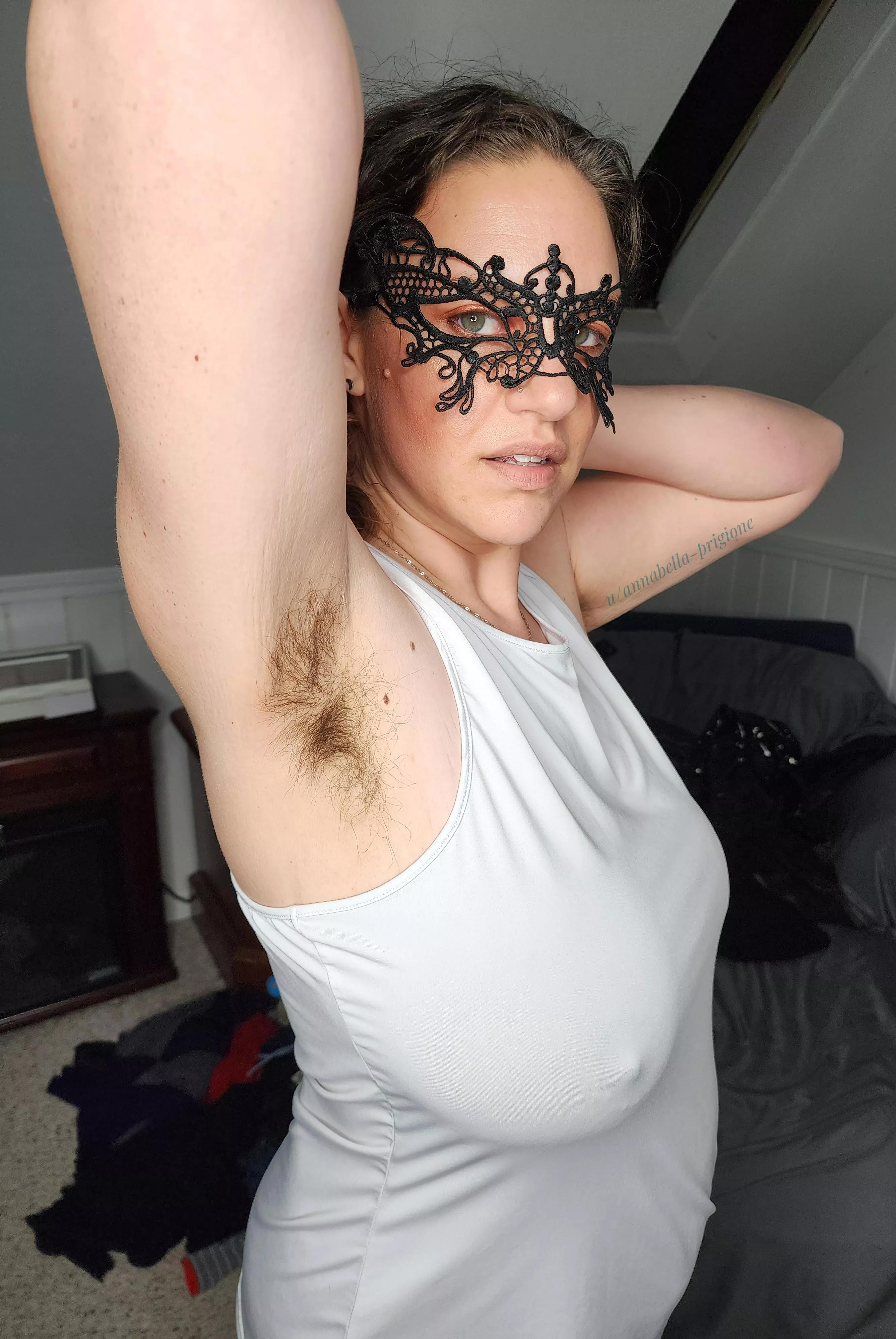 Come get a wiff, I promise you will get addicted to my all natural scent.