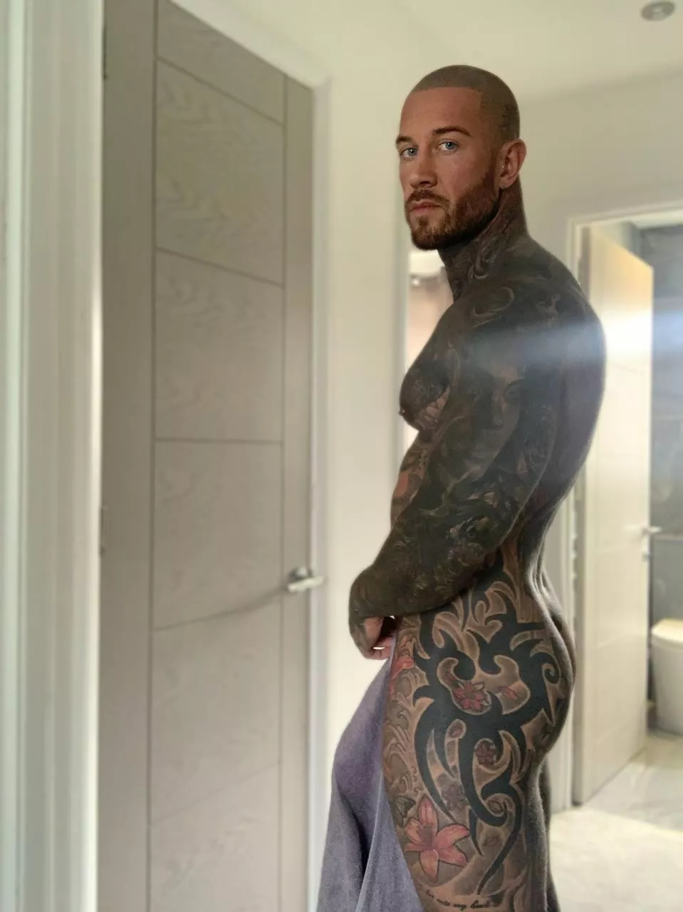 Ever seen tattooed ass before? It's okay if you haven't.