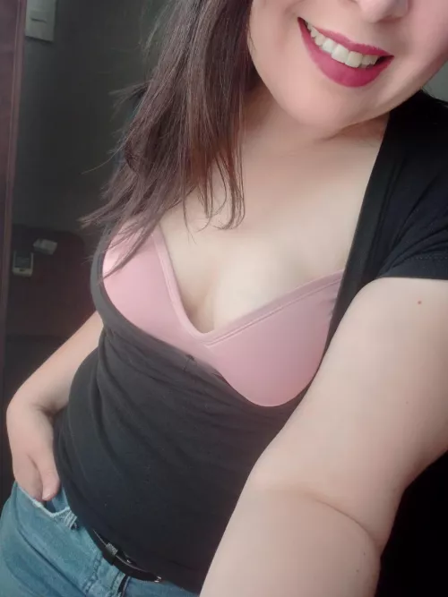 Got a new, pretty bra that fits great and wanted to share with you guys how happy I am about it!