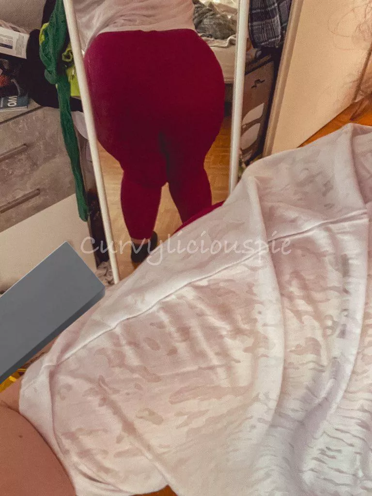 Got myself some new leggings 💖