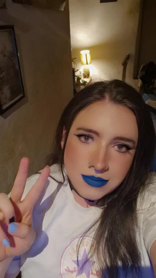 Hi! 💙 being a boy is hard x3