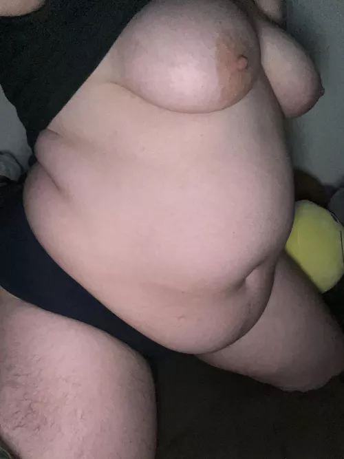 Hope one day my belly will touch the bed 