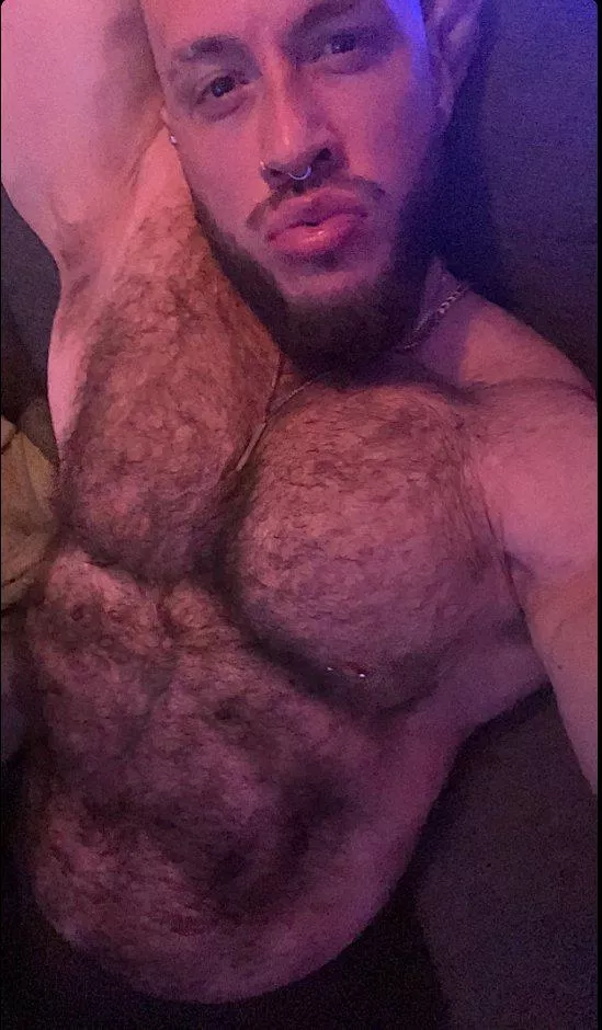 How am i looking boy (33)(m)