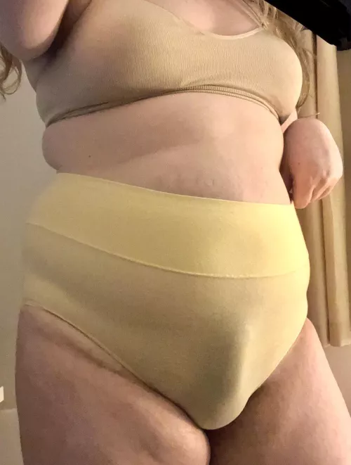 I forgot to tuck 🫣🫣 What would u do if u saw it