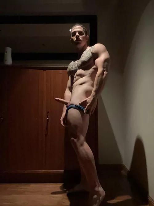 ill send nudes to whoever likes