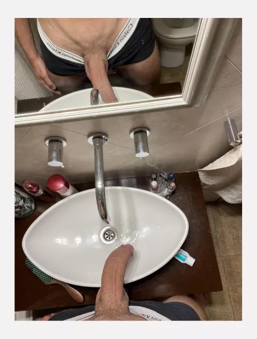 I’m tired of wasting my cum on the zink😮‍💨