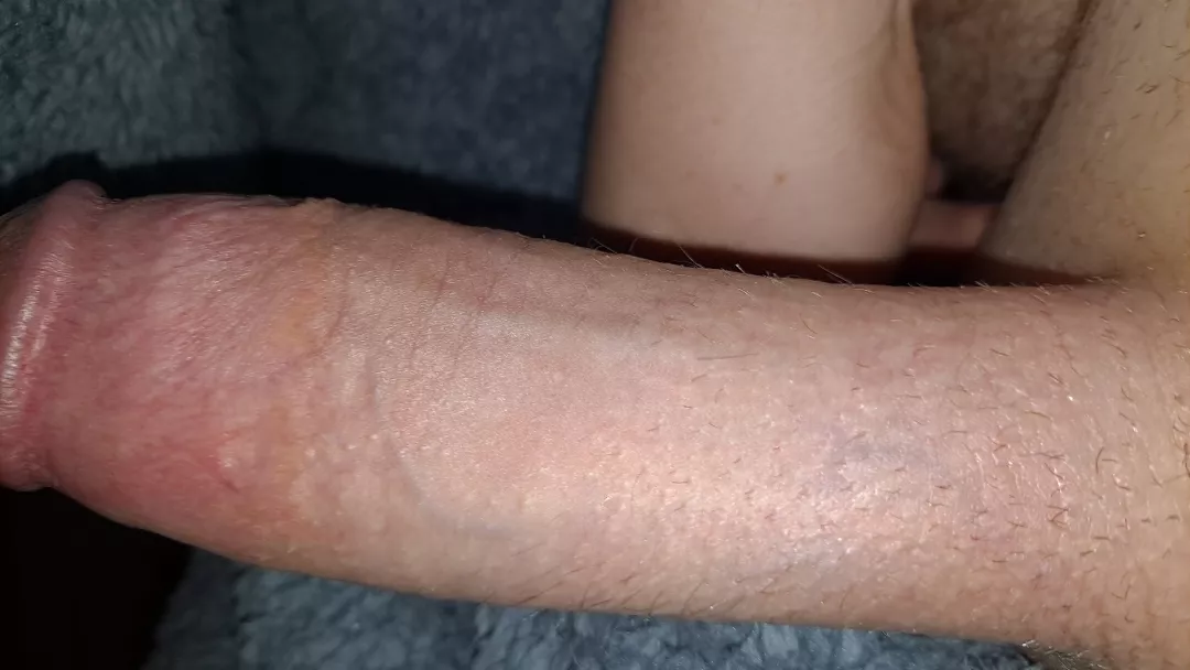 Is it good enough to convince anyone to cuddle or fuck me?Dms open