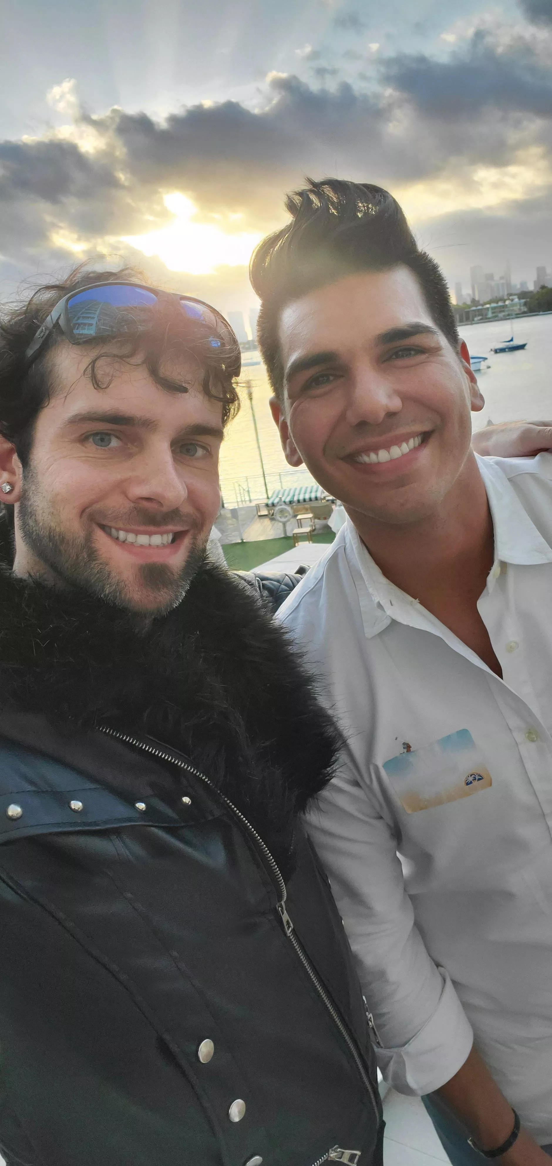 Me and my Friend enjoying the Sunset, 🌥️ also happy Friday!