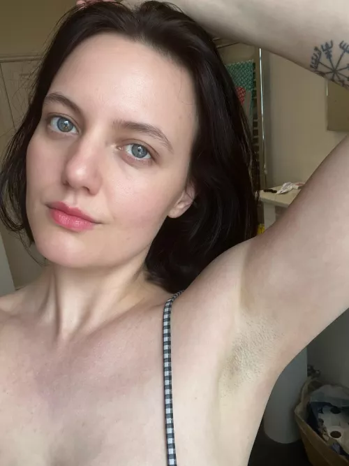 Morning pit addicts. Wanna taste before I shower? 