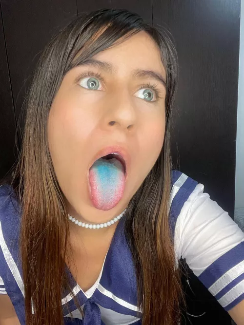 Mouth and eyes open wide, pretend I'm looking right at you as you cum