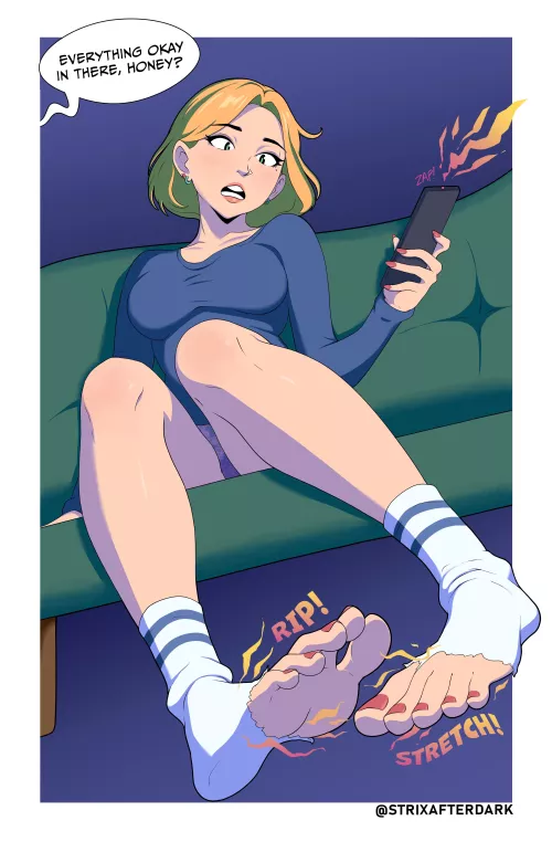 Movie Night Foot Growth (StrixAfterDark) [OC]