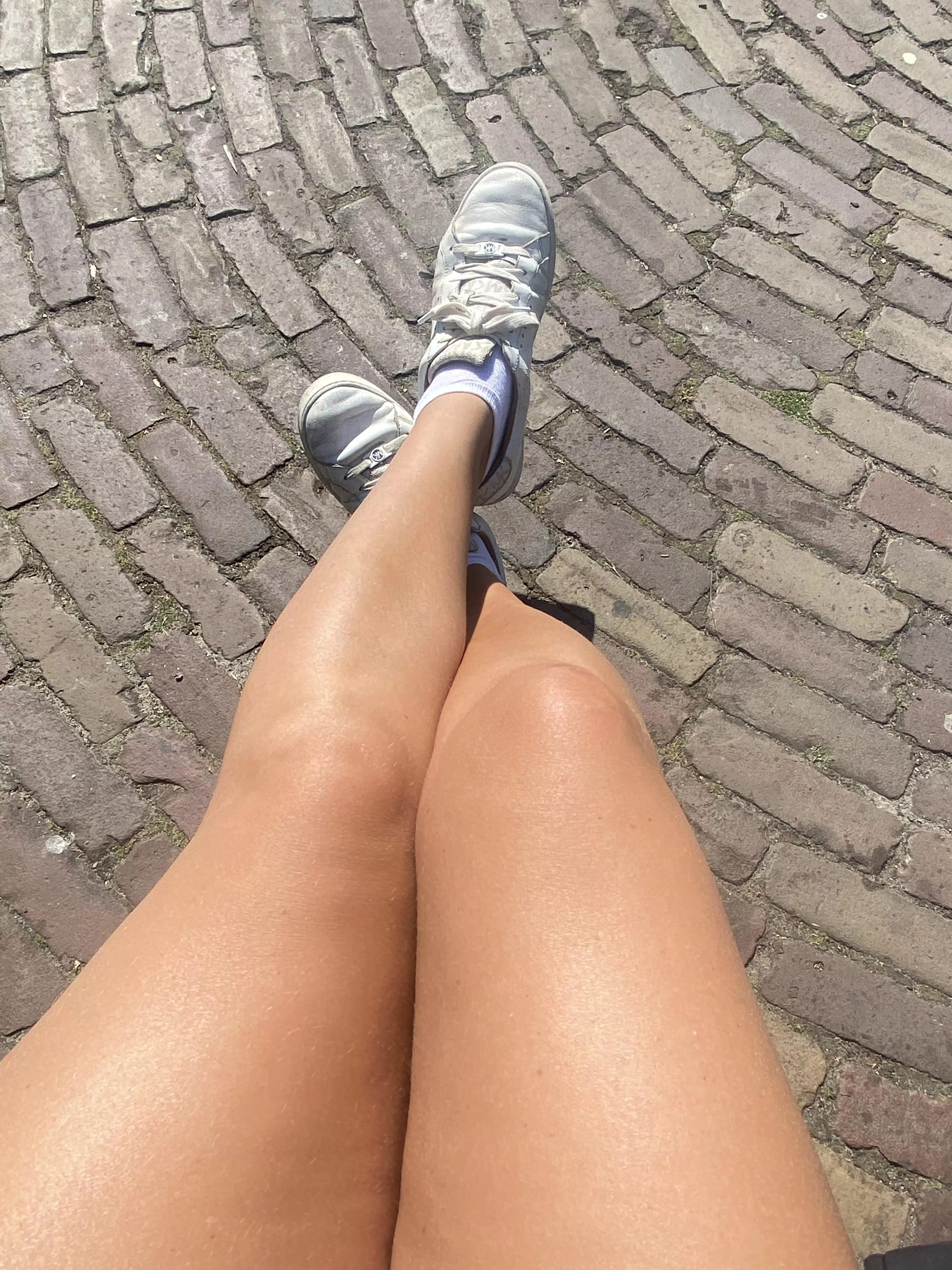 [Mrs,37] Enjoy your sunfilled friday, sweeties ♥️🫶🏼☀️