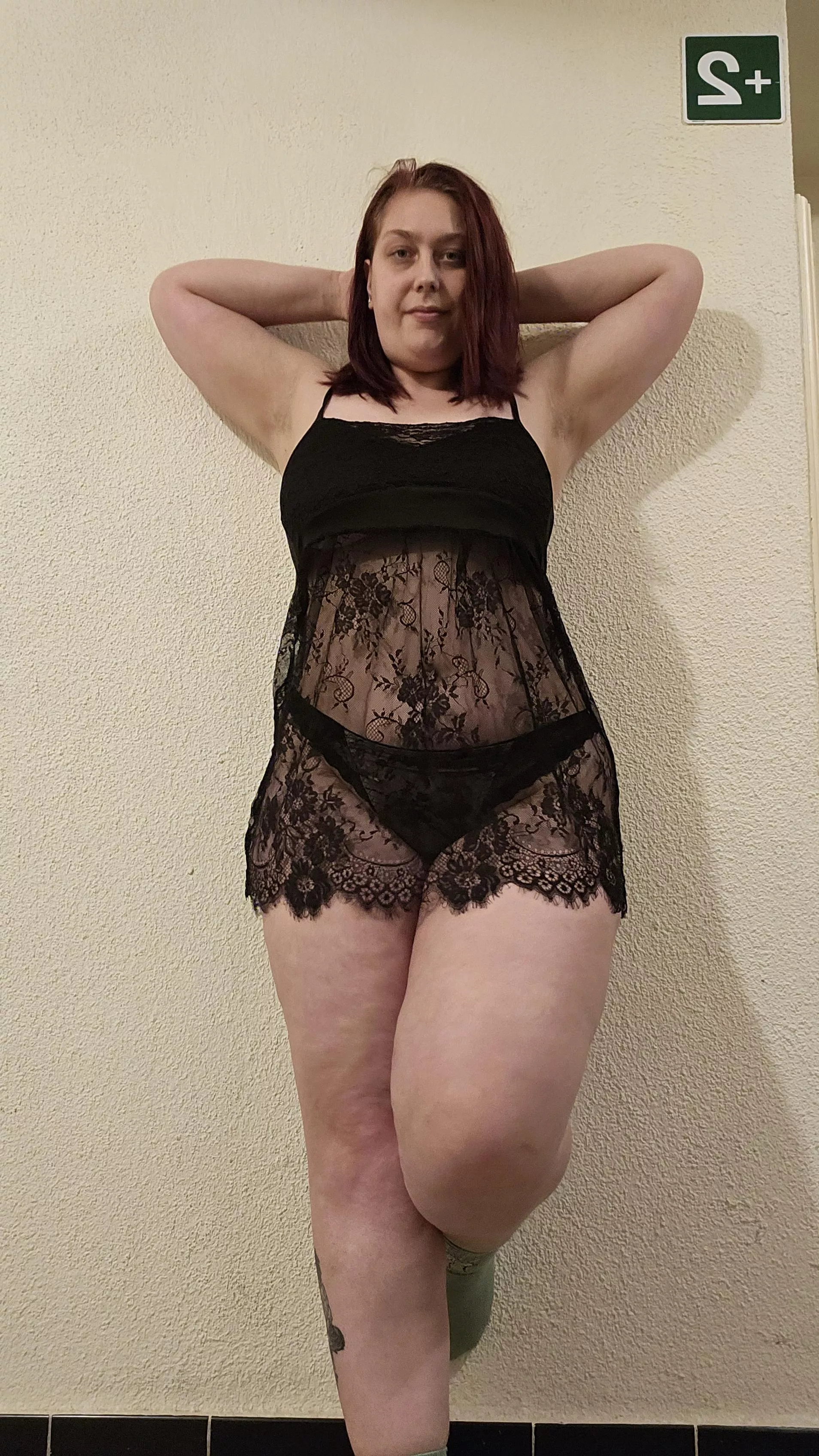 Naughty pics in the hallway 