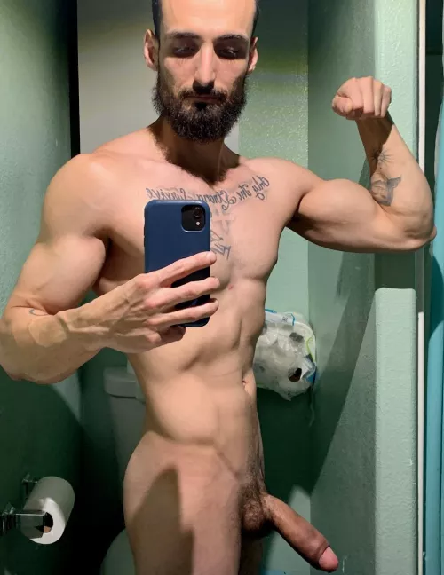 Nice pu[m]p all around, need a gym buddy?