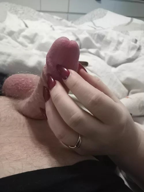 Presenting new nails 