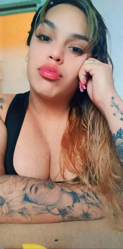 say if you want my nudes🤔🤭