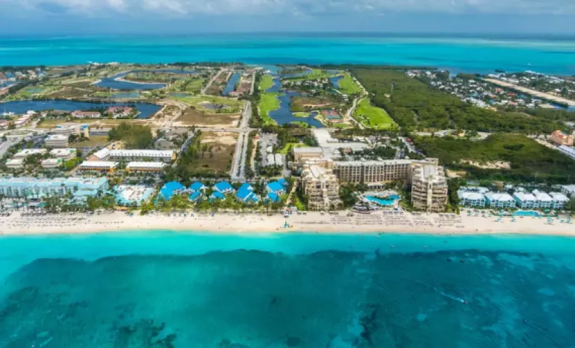 Seven Mile Beach, Cayman Islands